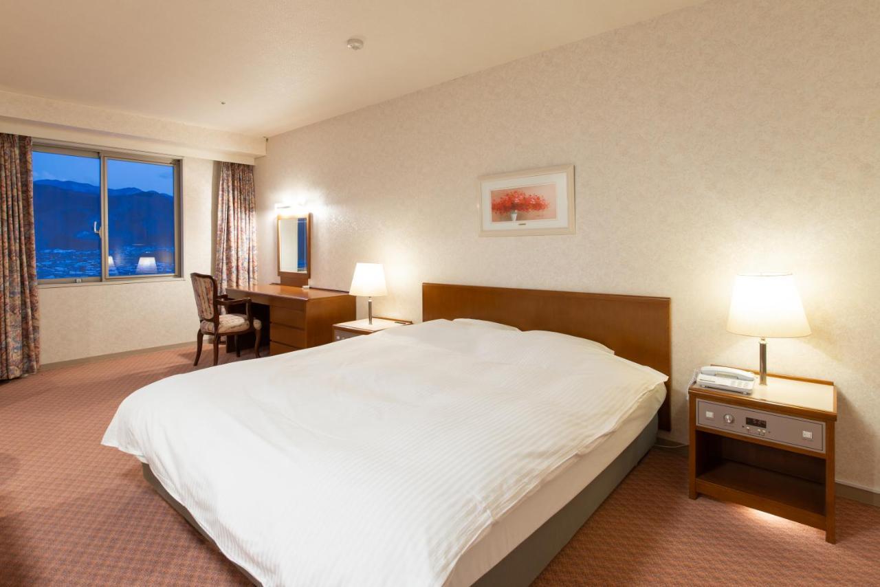 Royal Hotel Nagano Buitenkant foto